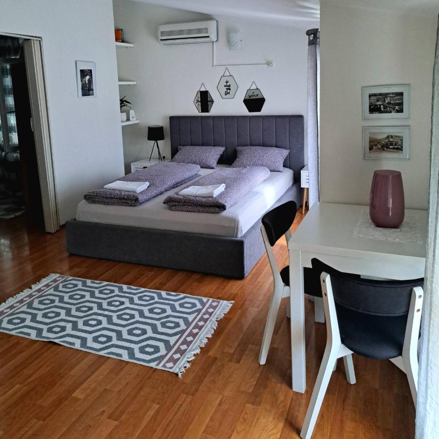 מוסטר Apartments Thea מראה חיצוני תמונה