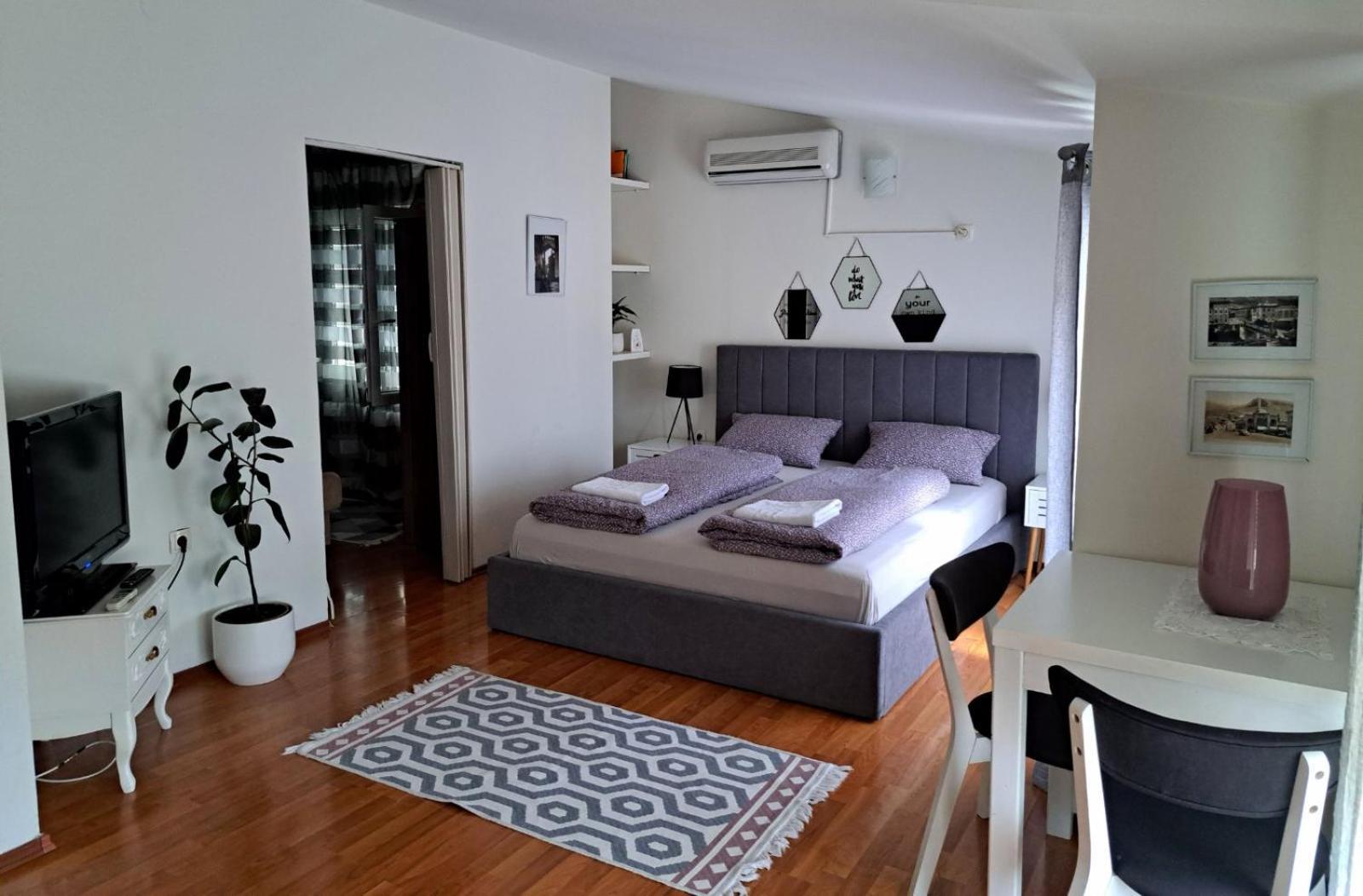 מוסטר Apartments Thea מראה חיצוני תמונה